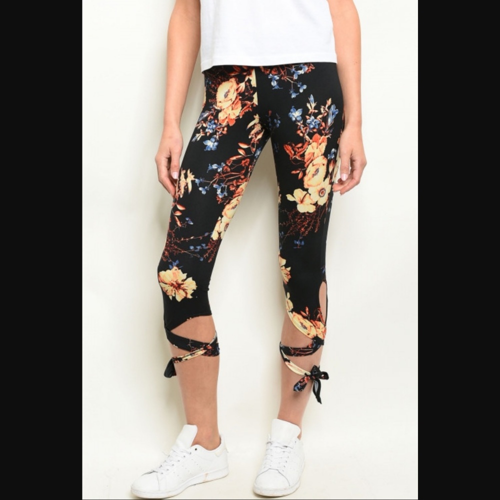 KYLIE Multi Color Floral Super Soft Leggings With Ballerina Ties Sm Md & Lg NWT